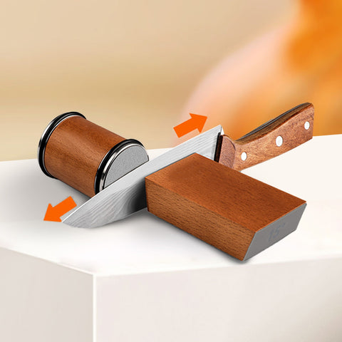 Rolling kitchen knife sharpener tool for sharpening knives with diamonds, available in 15° and 20° magnetic angles